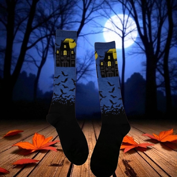🔥SPOOKY SOCKS🔥 - Picture 2 of 5